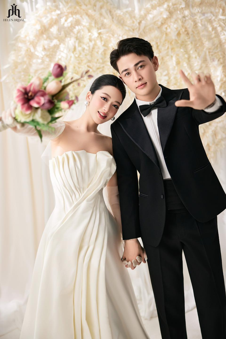 <p>Thiệp cưới online</p>
